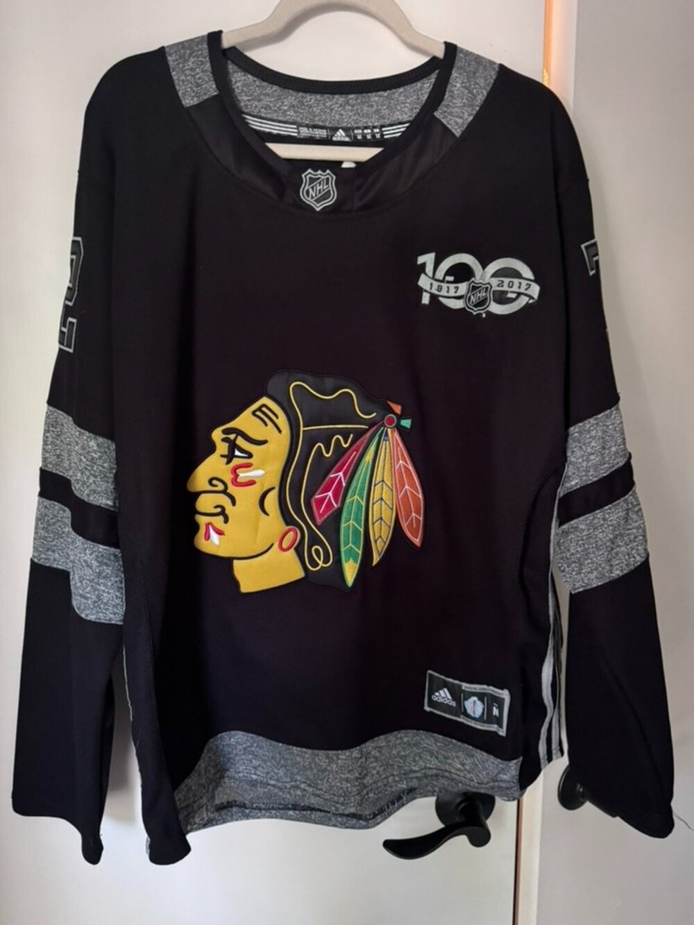 Artmemi Panarin #72 Blackhawks Jersey